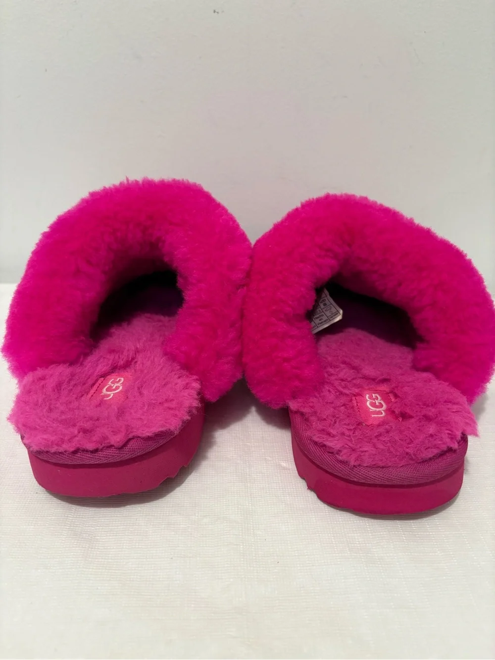 UGG Women's Bright Fuchsia Shearling Slide Slippers